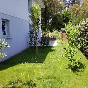https://studio-tarnos-av-jardin-prs-plage-anglet-bayonne.biarritzhotels.info